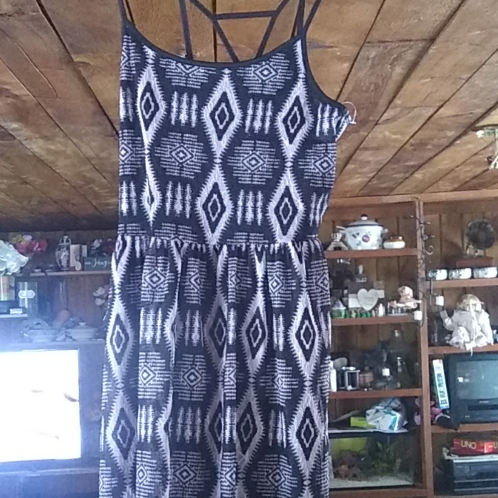 Black and light pink summer dress